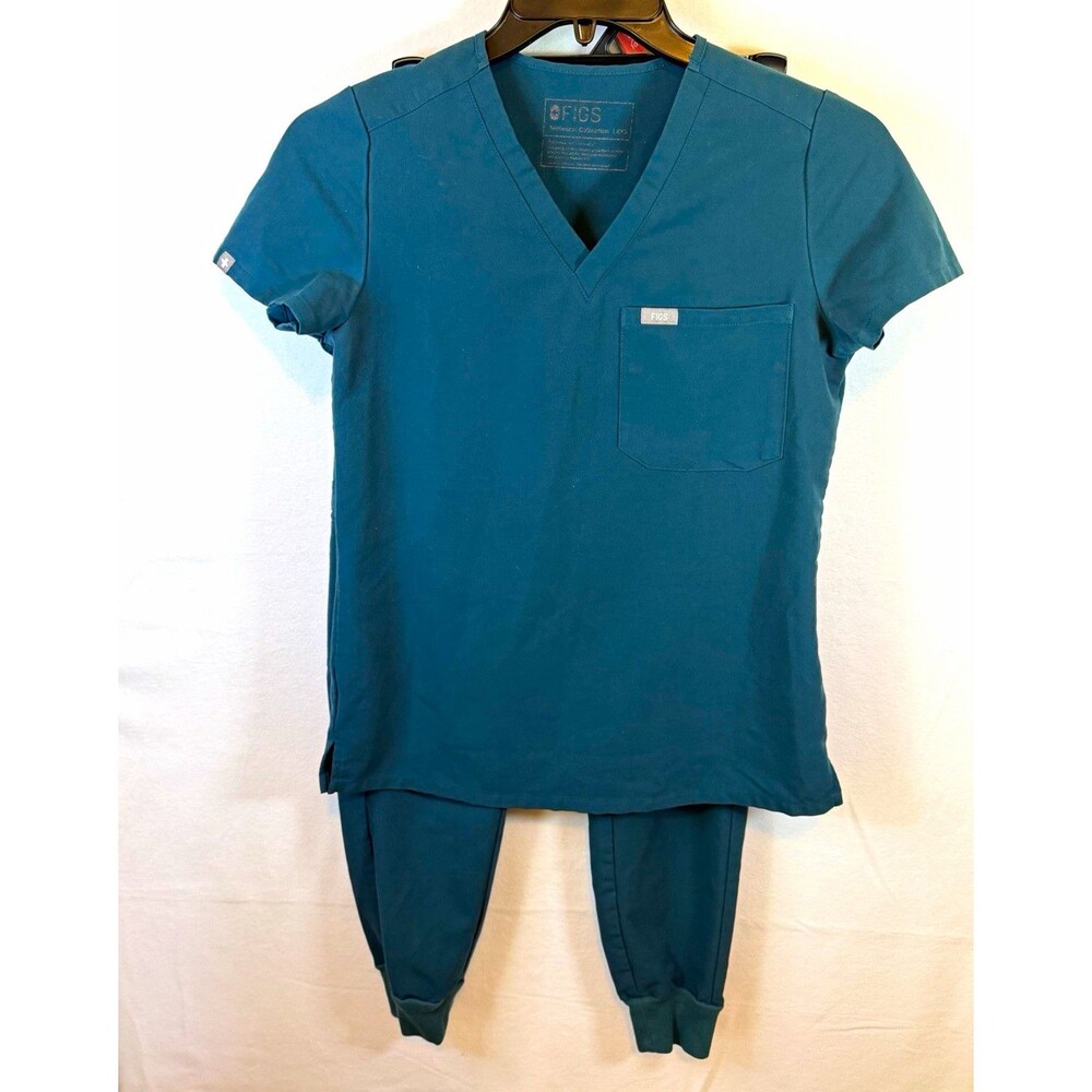 FIGS Technical Collection Women’s Solid Blue Scrub Set V-Neck Top & Jogger Pants